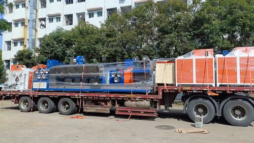 Ultimi blog aziendali su Linea di produzione completamente automatica a quattro uscite con reggia in PP | Spedizione in fabbrica