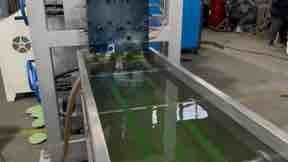 Buon prezzo Macchina automatica ad alta precisione per la produzione di reggette in PET a vite singola per la linea di produzione di nastri di imballaggio in PET in linea