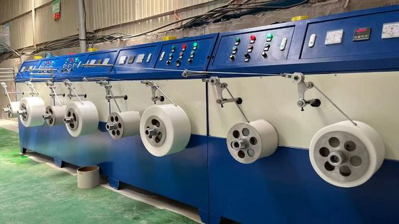 Buon prezzo Avvolgitore per reggia in PP controllato da PLC per un funzionamento della linea di produzione fluido e veloce in linea