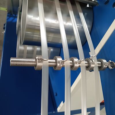Buon prezzo Macchina di produzione di fasce in PP ad alta produttività completamente automatizzata con capacità personalizzabile per linee di imballaggio in linea